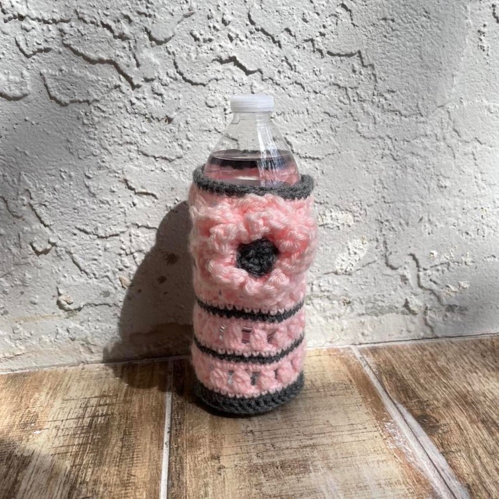 Bottle cover 🌸
